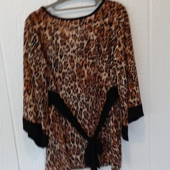 JTB leopard print tie back medium 19" pit - Picture 8 of 13